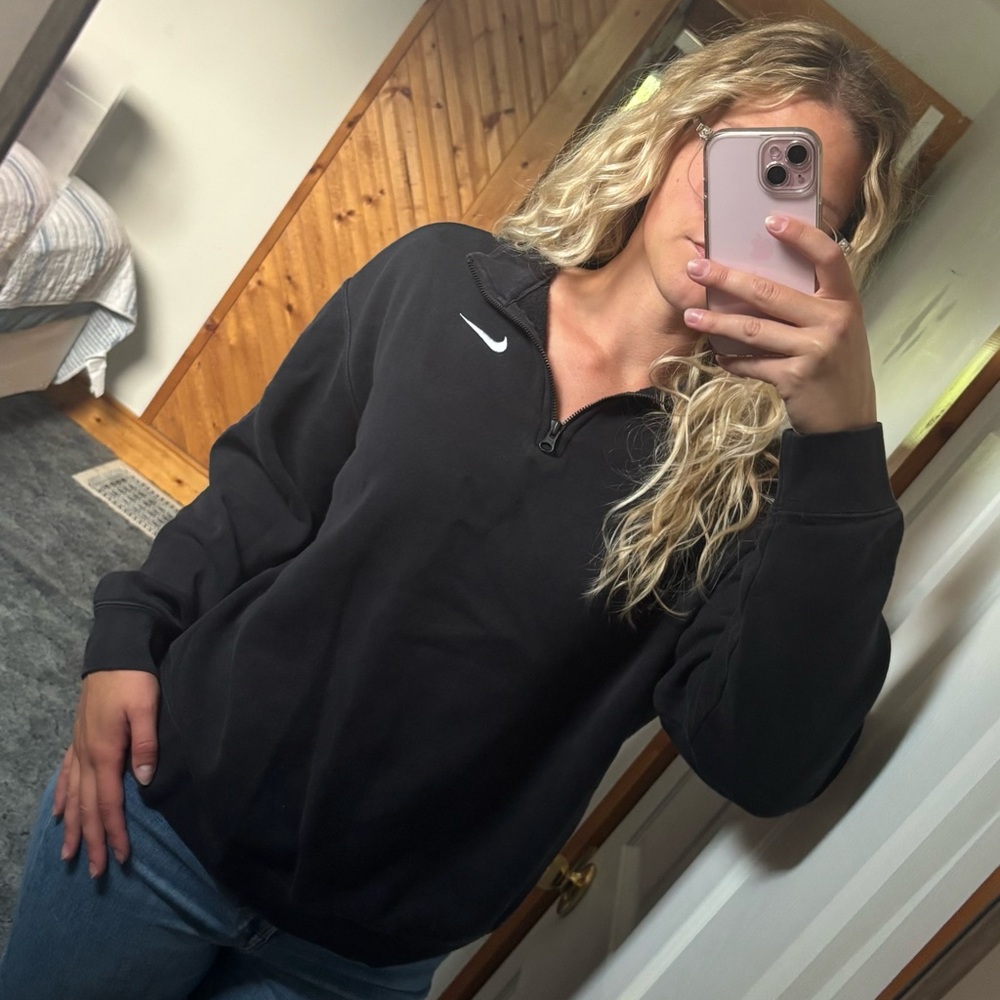 Nike Women's Black Quarter-Zip Sweatshirt